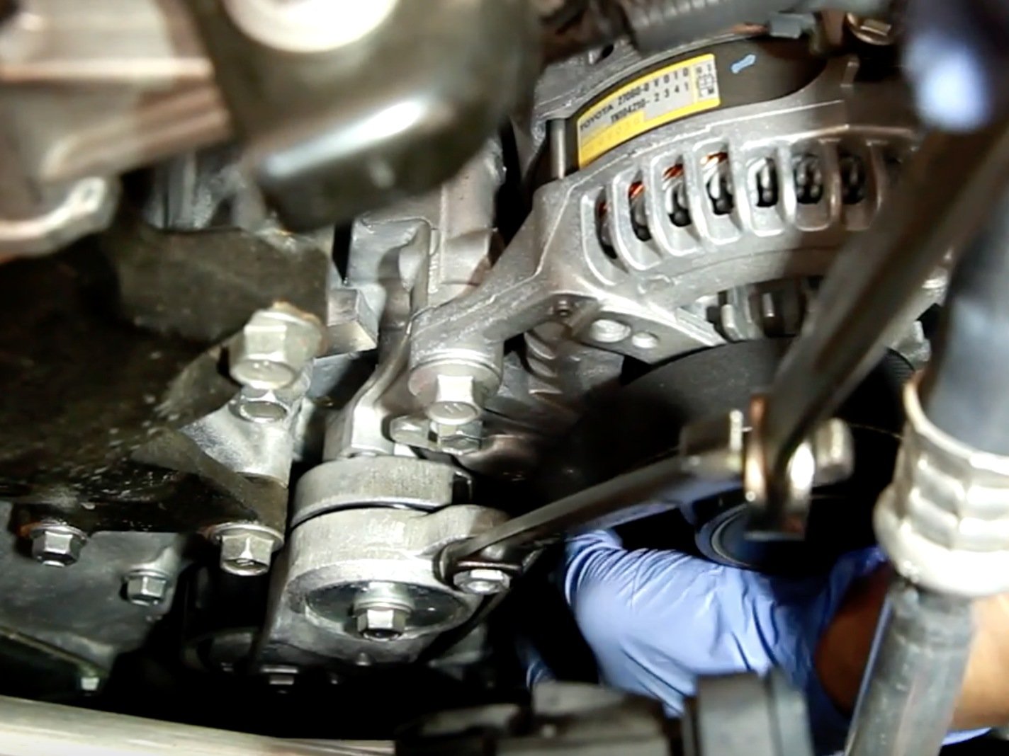 See U1885 in engine